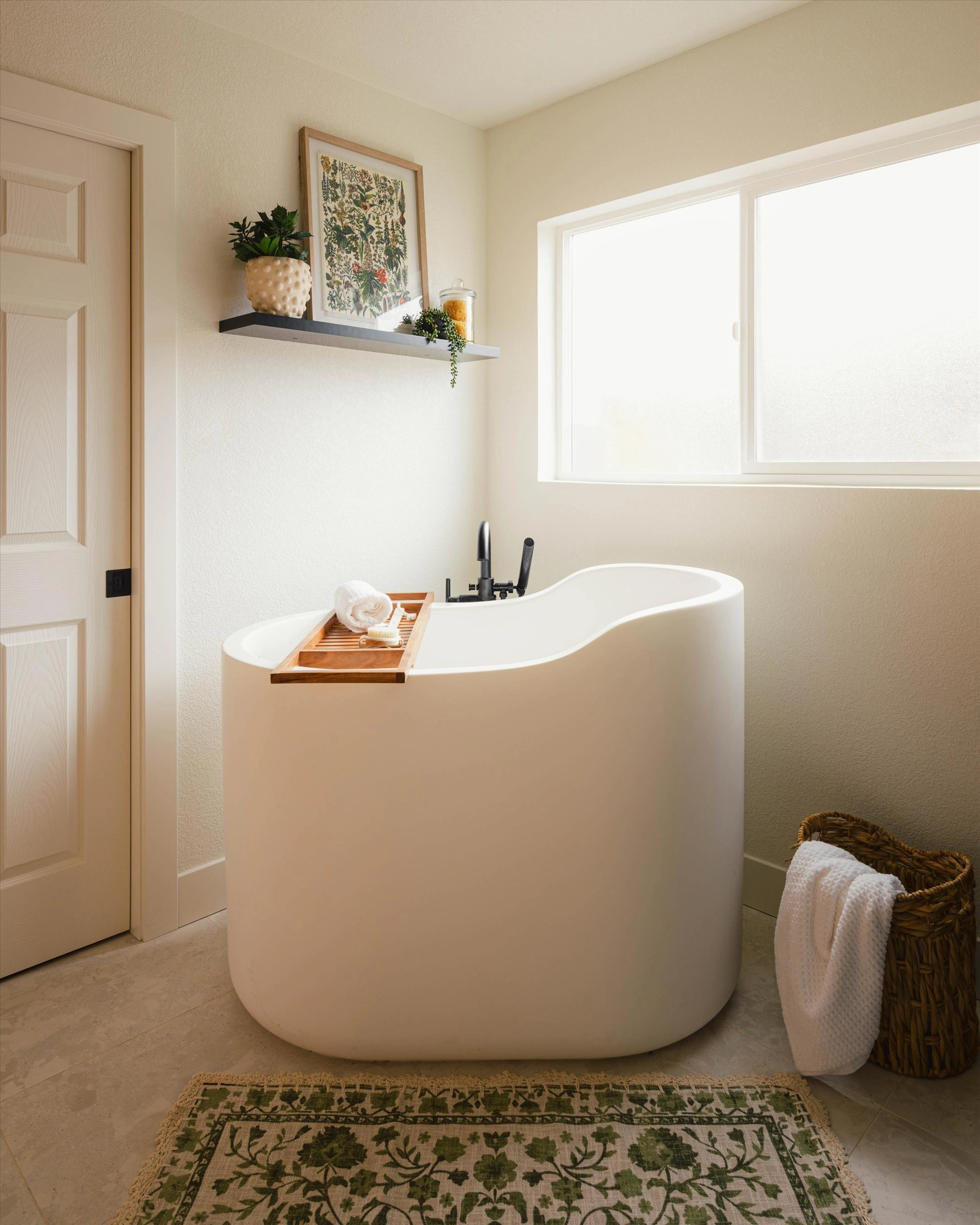 04 1320 Roberston Street Bathroom 4