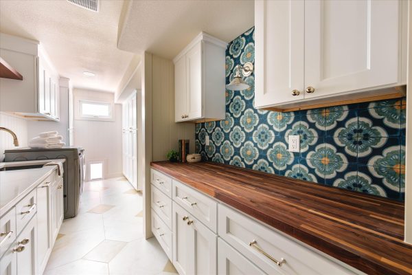 05-3002-Indigo-Court-5