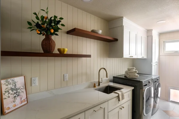LaundryRoomOpenShelving