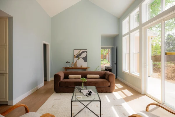 12 636 North Sunset 12